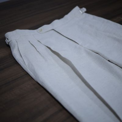 Quần Âu Linen Cạp cao Sidetab từ TRAVALI
