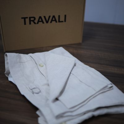 Quần Âu Linen Cạp cao Sidetab từ TRAVALI